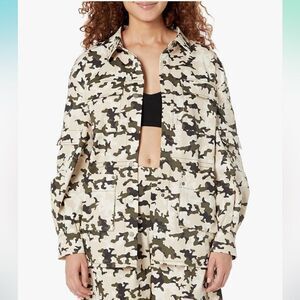 The Drop Women's Camouflage Print Cargo Oversized Jacket by @Jennylinnn NWT